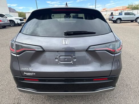 Used 2026 Honda HR-V EX-L image 4