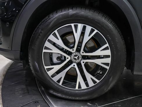 Certified 2026 Mercedes-Benz GLB 250 image 9
