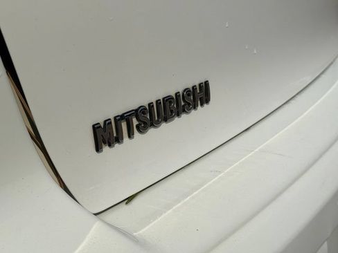 Used 2015 Mitsubishi Lancer ES FWD image 13