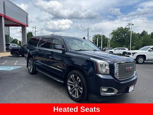 Used 2017 GMC Yukon XL Denali w/ Open Road Package AWD/4WD image 9