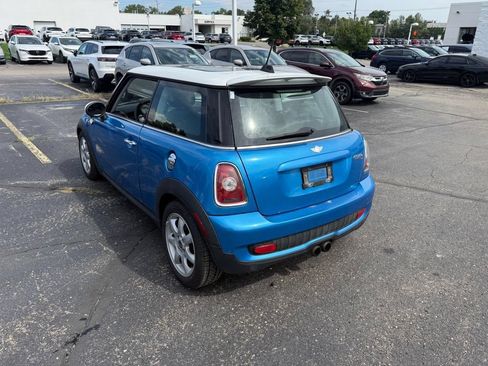 Used 2010 MINI Cooper S FWD image 2
