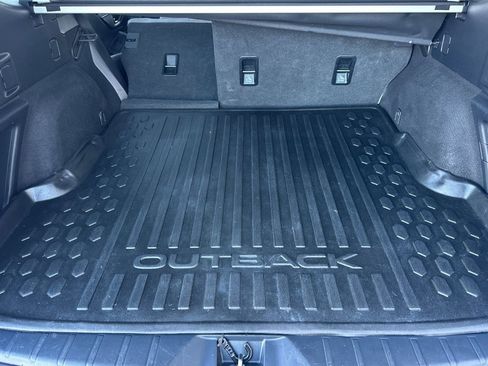 Used 2024 Subaru Outback Premium image 15