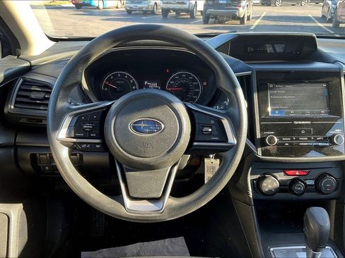 Used 2018 Subaru Impreza 2.0i image 5