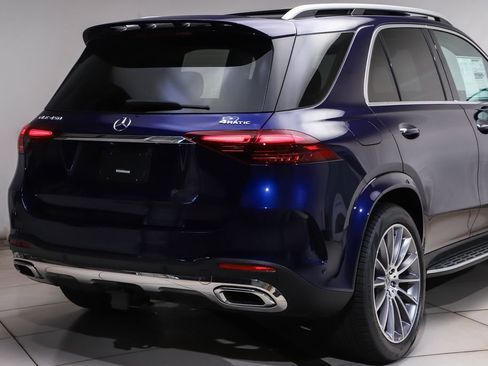 New 2026 Mercedes-Benz GLE 450 4MATIC image 4