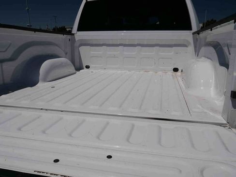Used 2023 RAM 1500 Classic SLT AWD/4WD image 10