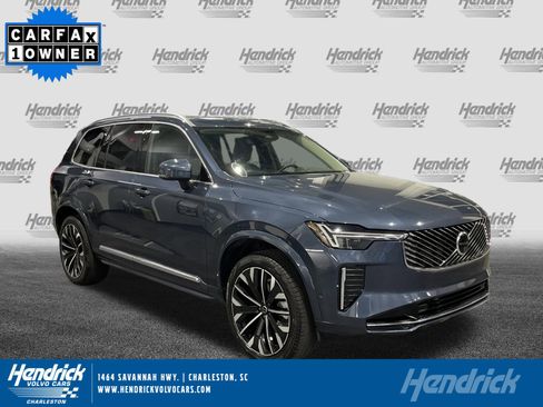 Used 2025 Volvo XC90 B6 Plus image 1