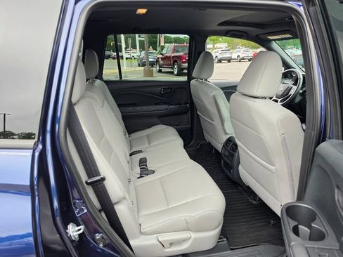 Used 2023 Honda Passport EX-L image 14
