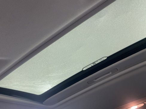 Used 2021 Ford EcoSport SE image 10