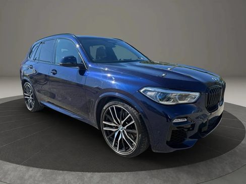 Used 2020 BMW X5 M50i w/ Executive Package AWD/4WD image 3