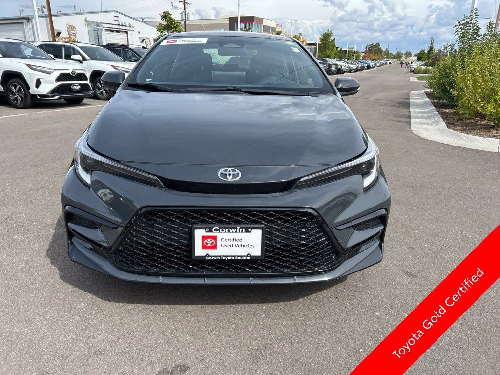 Used 2026 Toyota Corolla SE w/ SE Premium Package AWD/4WD image 2