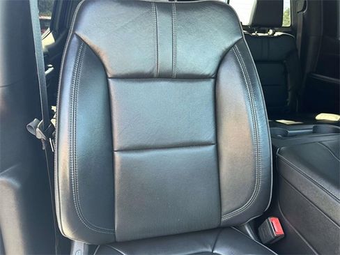 Used 2019 Chevrolet Silverado 1500 High Country image 27