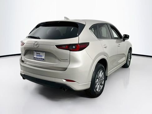 Used 2024 MAZDA CX-5 AWD 2.5 S w/ Select Package image 5