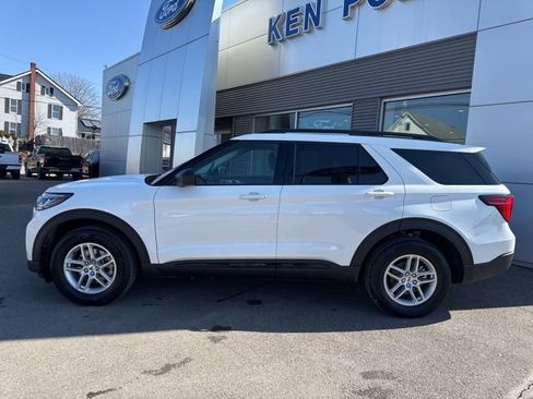 New 2026 Ford Explorer Active AWD/4WD image 9
