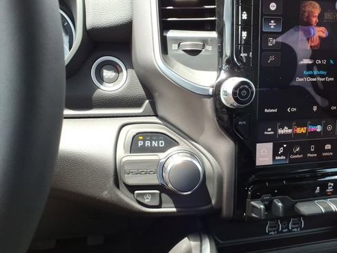New 2026 RAM 1500 2WD Crew Cab image 10