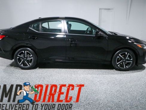 Used 2024 Nissan Sentra SV FWD image 6