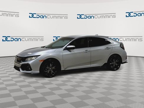 Used 2017 Honda Civic Sport image 4