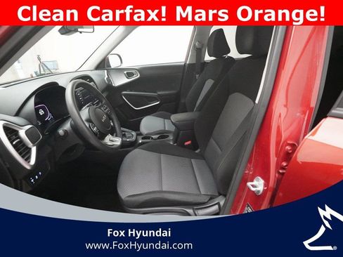 Used 2023 Kia Soul LX image 7