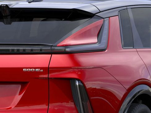 New 2025 Cadillac Lyriq Sport image 11