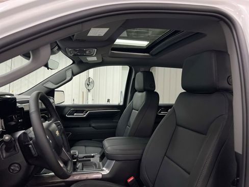 New 2026 Chevrolet Silverado 1500 LTZ w/ Technology Package image 20