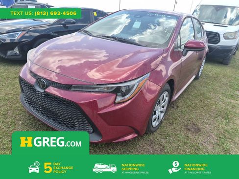 Used 2022 Toyota Corolla LE FWD image 1