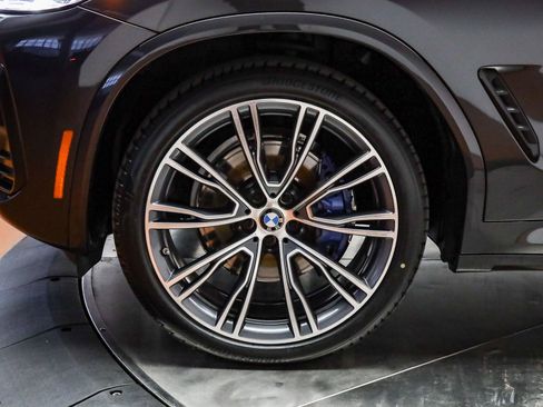 Certified 2023 BMW X4 M40i w/ Premium Package image 9