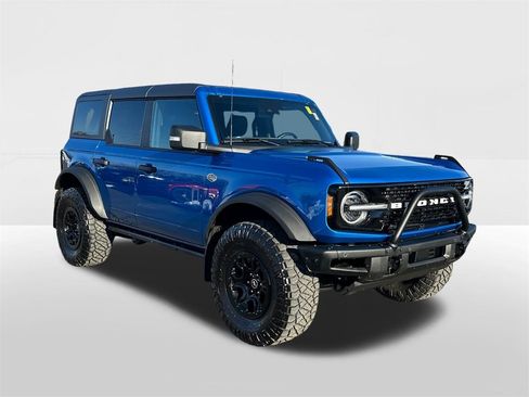 Used 2024 Ford Bronco Wildtrak image 5