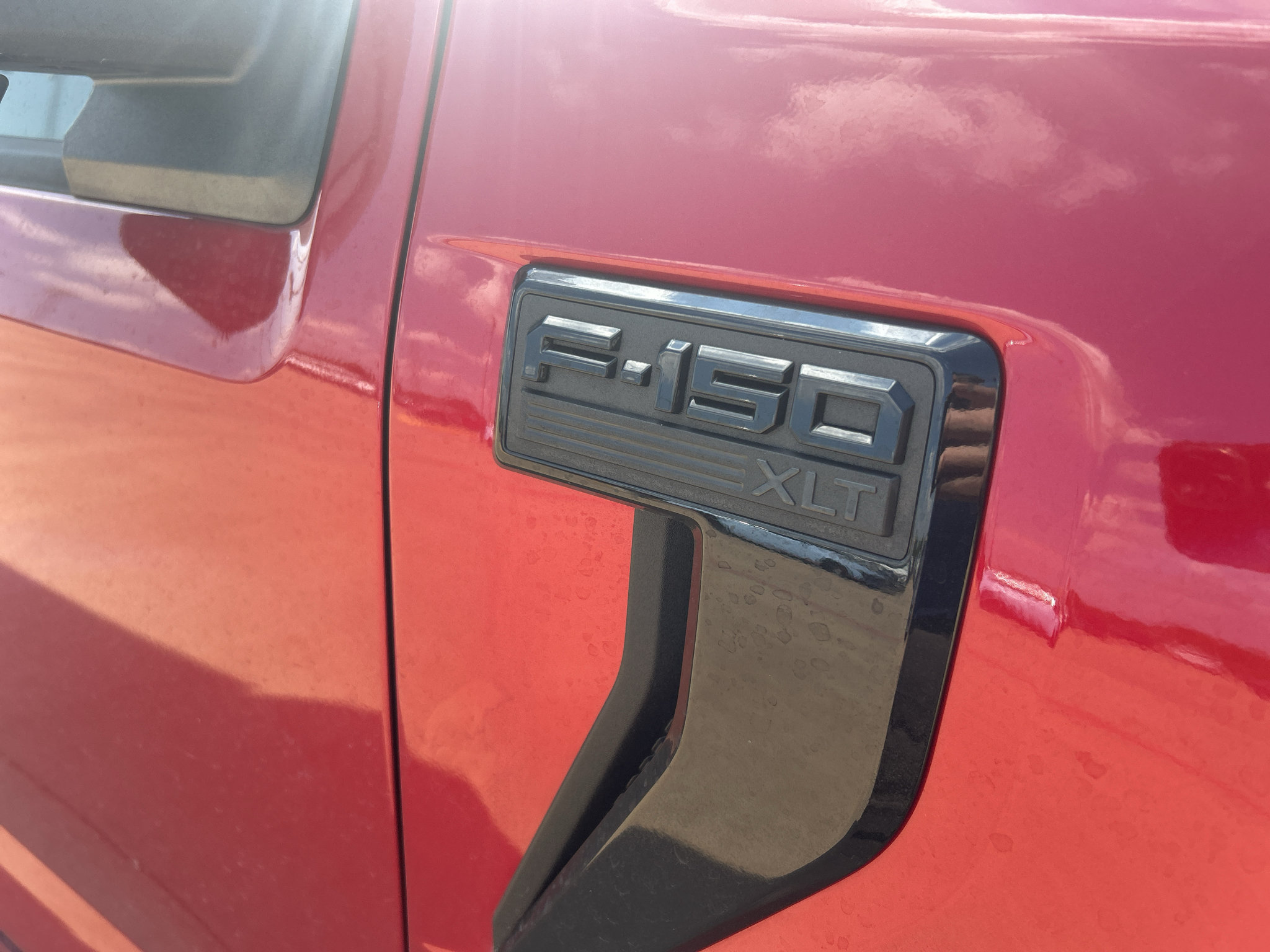 Used 2024 Ford F150 XLT w/ Equipment Group 302A MID RWD image 3