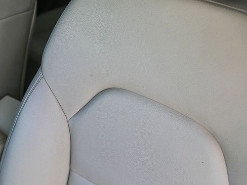 Used 2017 Mercedes-Benz GLA 250 image 23