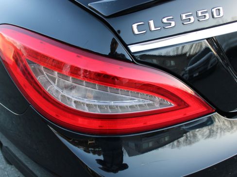 Used 2013 Mercedes-Benz CLS 550 4MATIC image 26