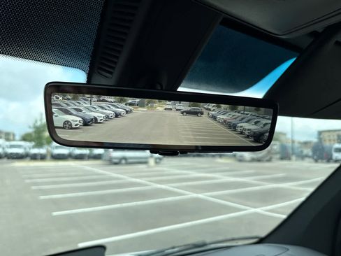 Used 2025 Mercedes-Benz Sprinter 2500 image 28