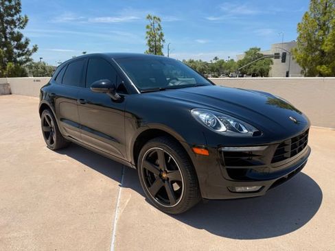 Used 2015 Porsche Macan S w/ Premium Package AWD/4WD image 23