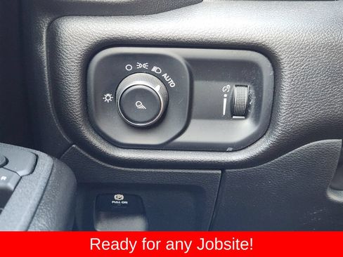 Used 2025 RAM 1500 Tradesman RWD image 31