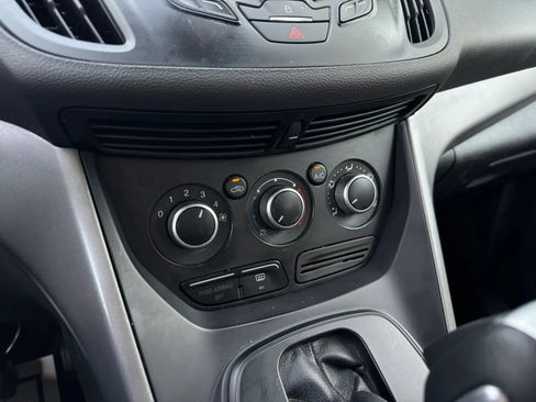 Used 2014 Ford Escape SE FWD image 21