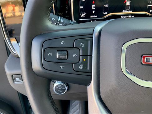 Used 2025 GMC Sierra 2500 SLT w/ SLT Convenience Package image 22