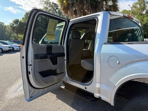 Used 2018 Ford F150 XL w/ Equipment Group 101A Mid AWD/4WD image 22