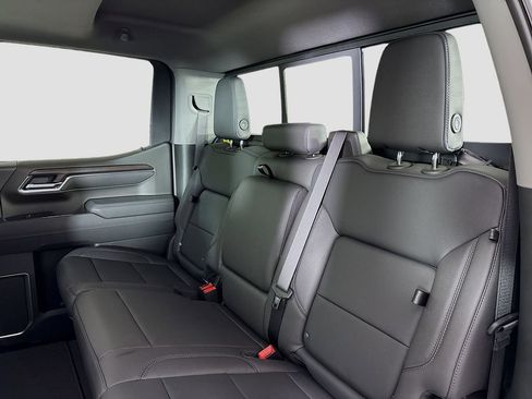 New 2026 GMC Sierra 1500 SLT w/ SLT Premium Plus Package image 25