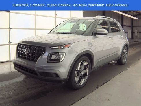 Certified 2025 Hyundai Venue SEL image 1