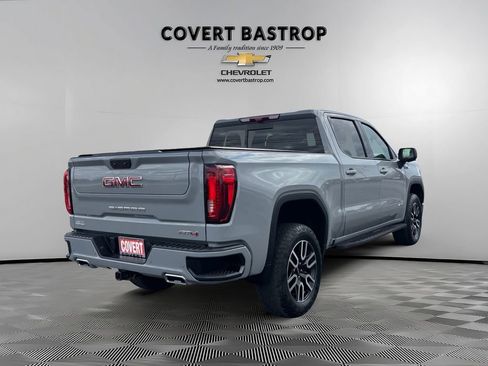 Used 2024 GMC Sierra 1500 AT4 w/ Technology Package image 5