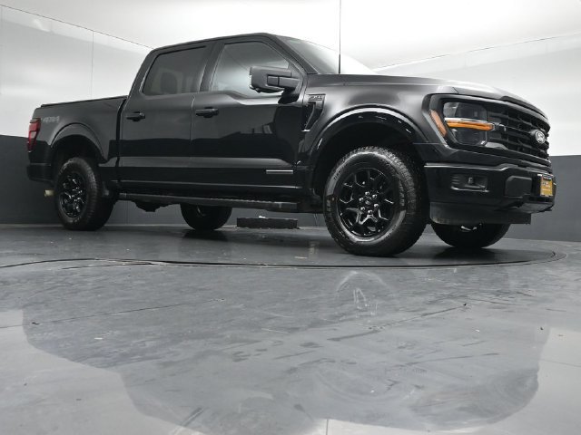 Certified 2024 Ford F150 XLT w/ Equipment Group 302A MID AWD/4WD image 32