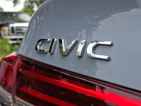 Certified 2024 Honda Civic Touring image 32