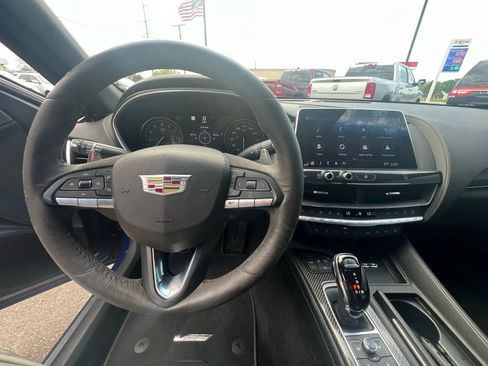 Used 2020 Cadillac CT5 V w/ Premium Package image 19