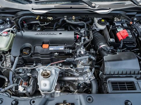 Used 2019 Honda Civic Sport image 14