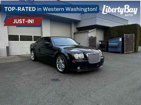 Used 2006 Chrysler 300 SRT8 w/ SRT Option Group II image 4