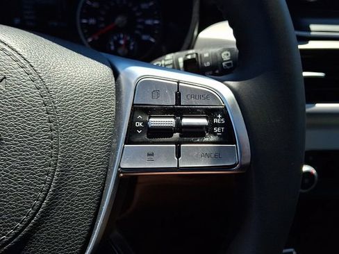 Used 2020 Kia Telluride S AWD/4WD image 22