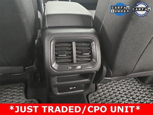 Used 2023 Volkswagen Taos SE image 15