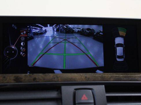 Used 2015 BMW 320i Sedan image 33