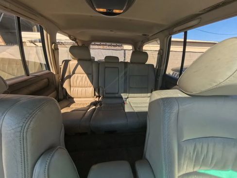 Used 2000 Toyota Land Cruiser image 29