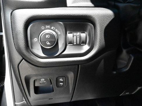 Used 2025 RAM 1500 Big Horn image 18