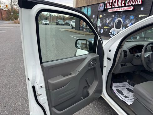 Used 2018 Nissan Frontier S w/ Work Truck Package image 35