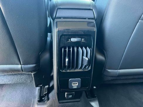 Used 2022 Jeep Compass Latitude image 25